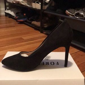 Black Suede Pump